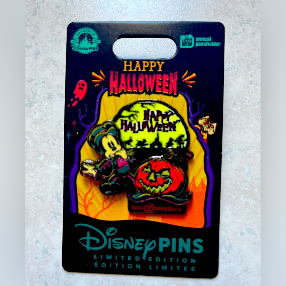 Disney Halloween Pin